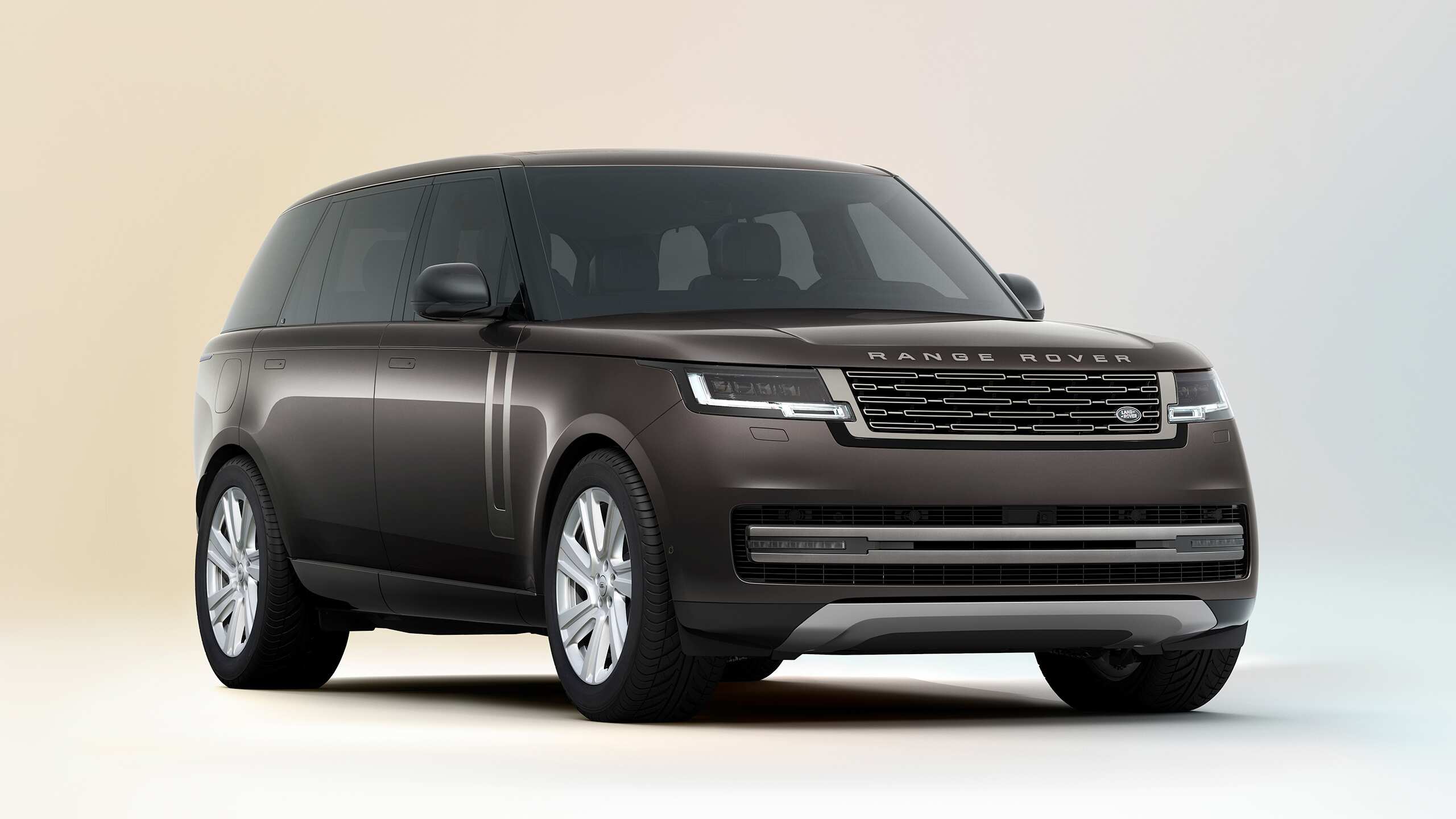New Range Rover HSE Long Wheel Base