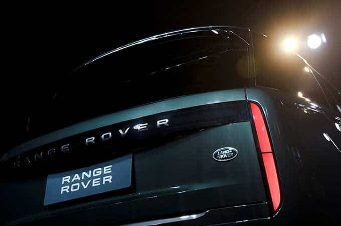 Close up of the back of the New Range Rover