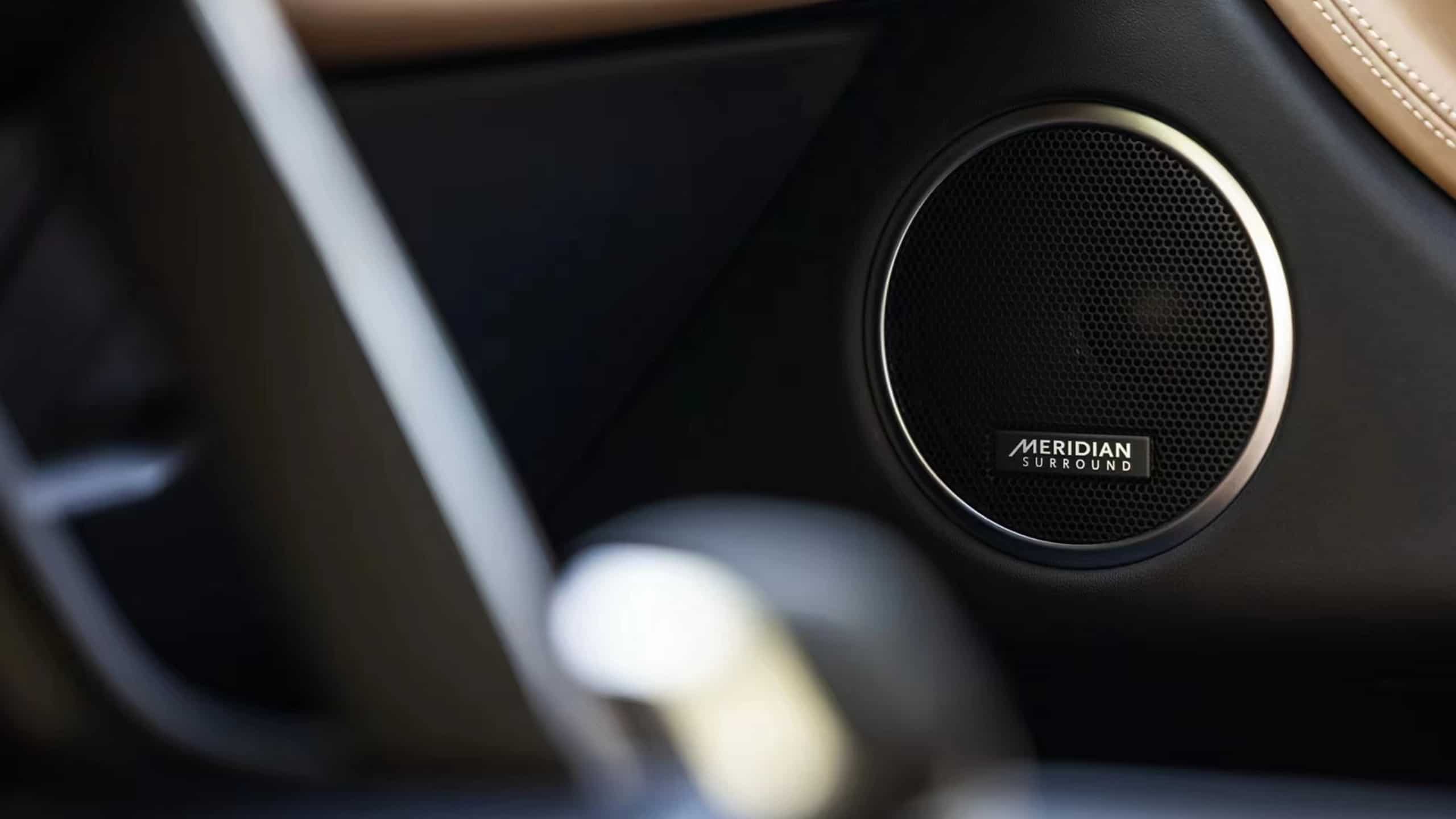 New Discovery Sport audio system