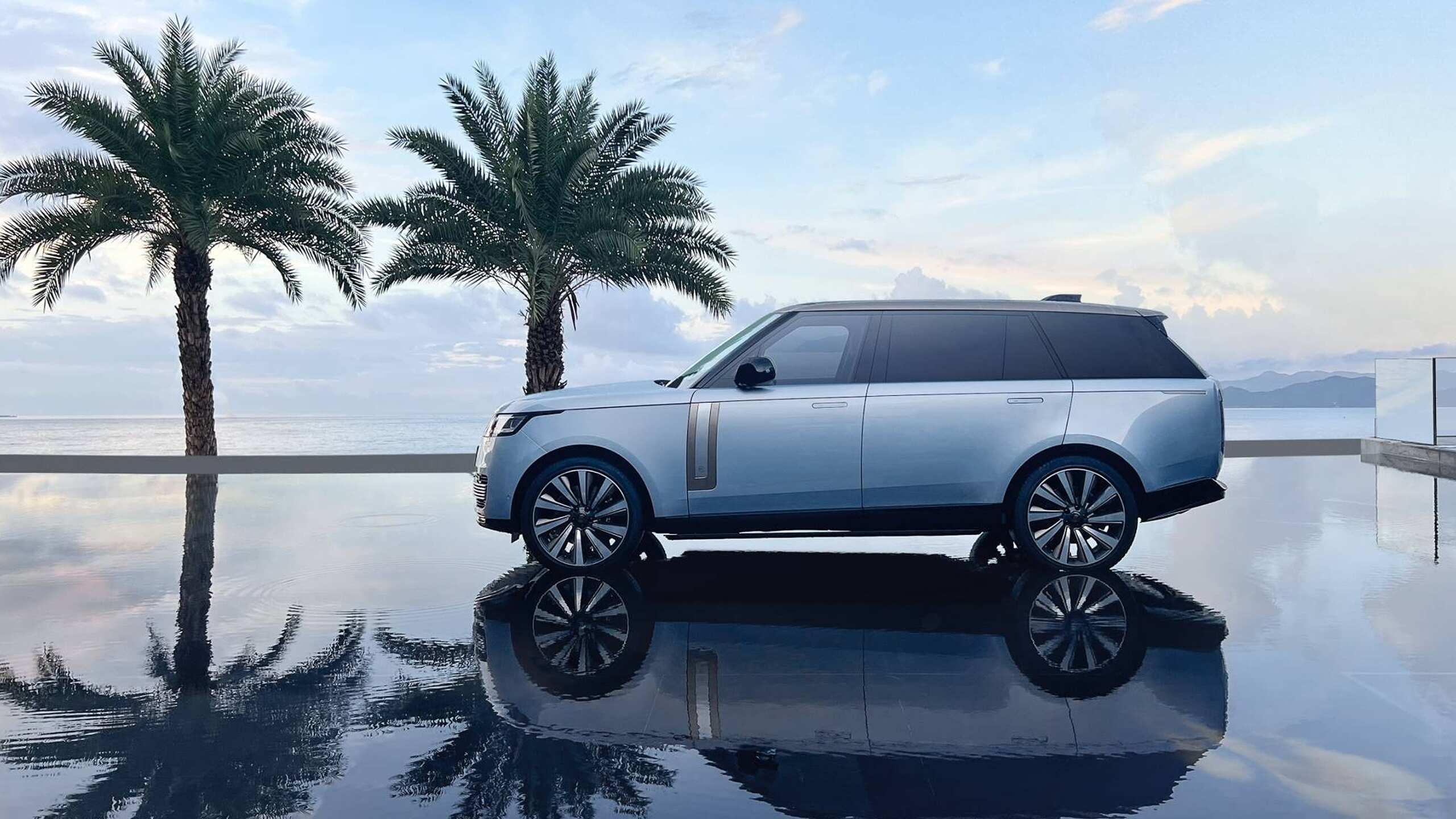 在捷豹路虎"品牌重塑"策略指引下,揽胜品牌步入新阶段,通过更优质的