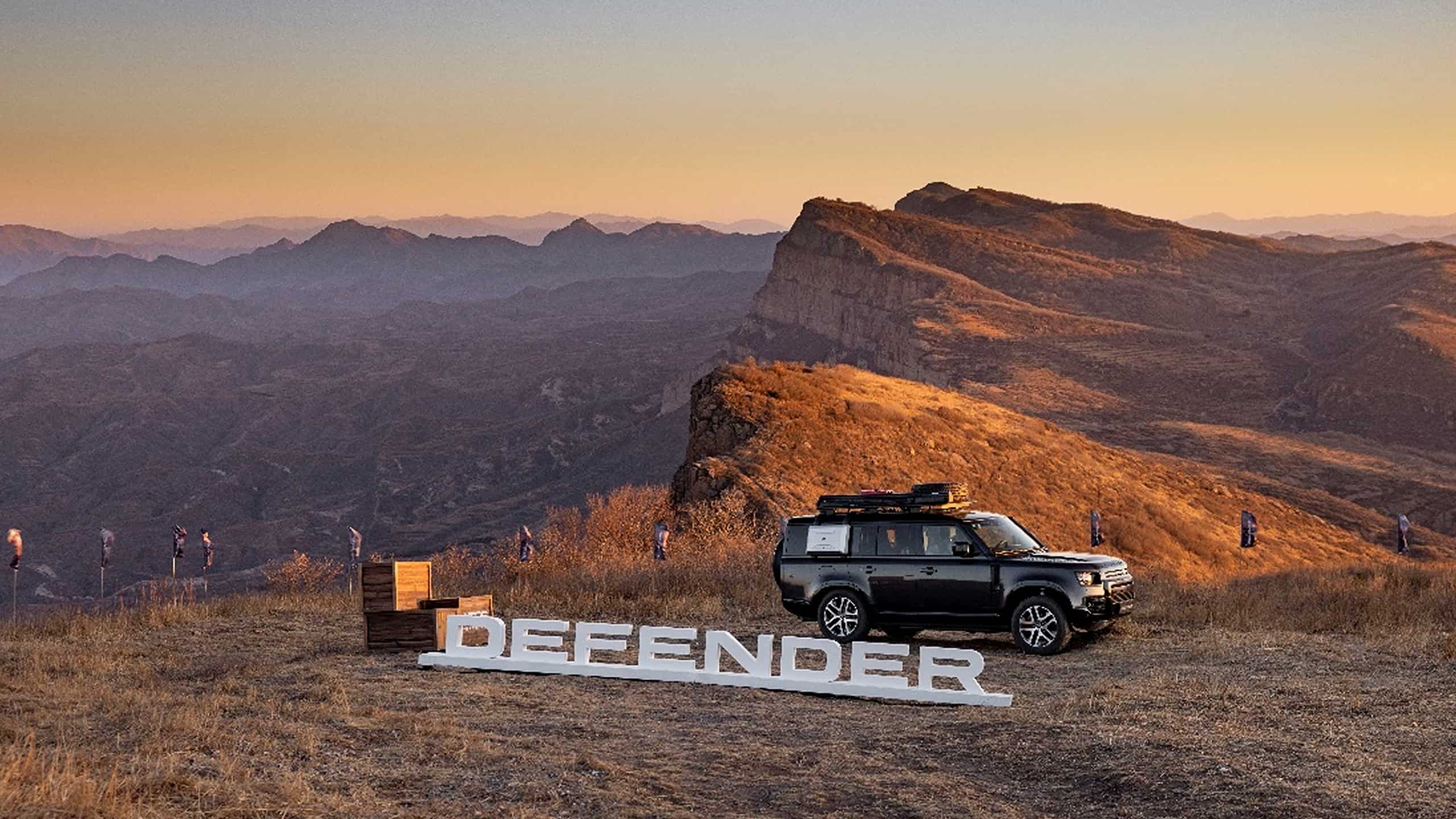  new Land Rover Defender 130 challenge heavy off-road