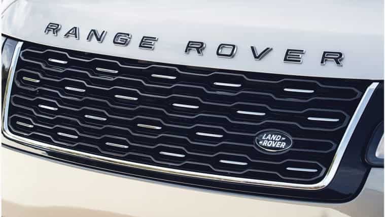 Range Rover bumper logo and letters