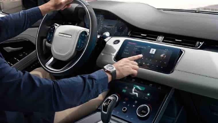 Land Rover Interior In Car Technology