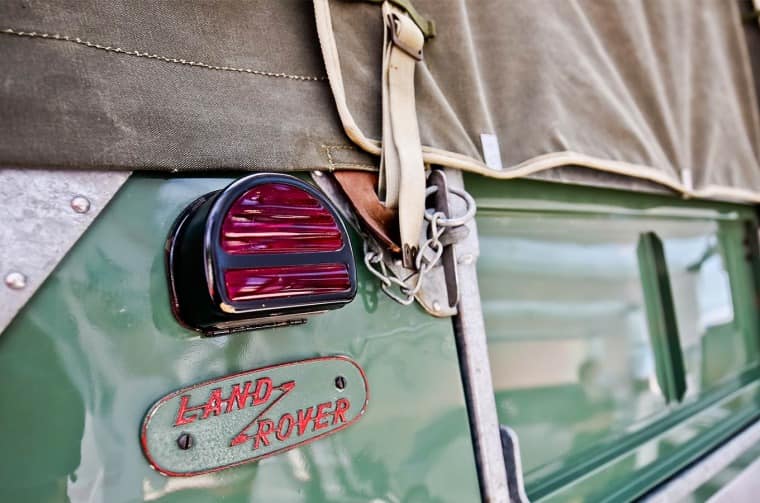 1948 Land Rover exterior