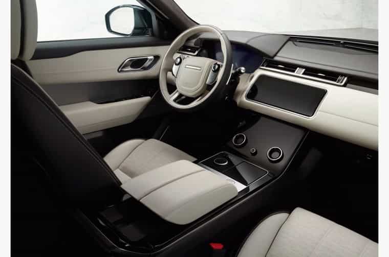 Range Rover Velar cockpit