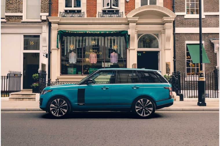 Range Rover parked outside Henry Poole store