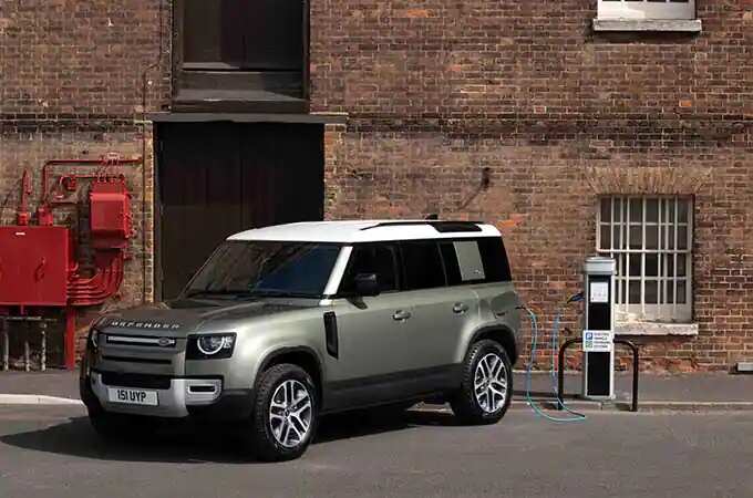 Land Rover Defender 110 plug-in hybrid