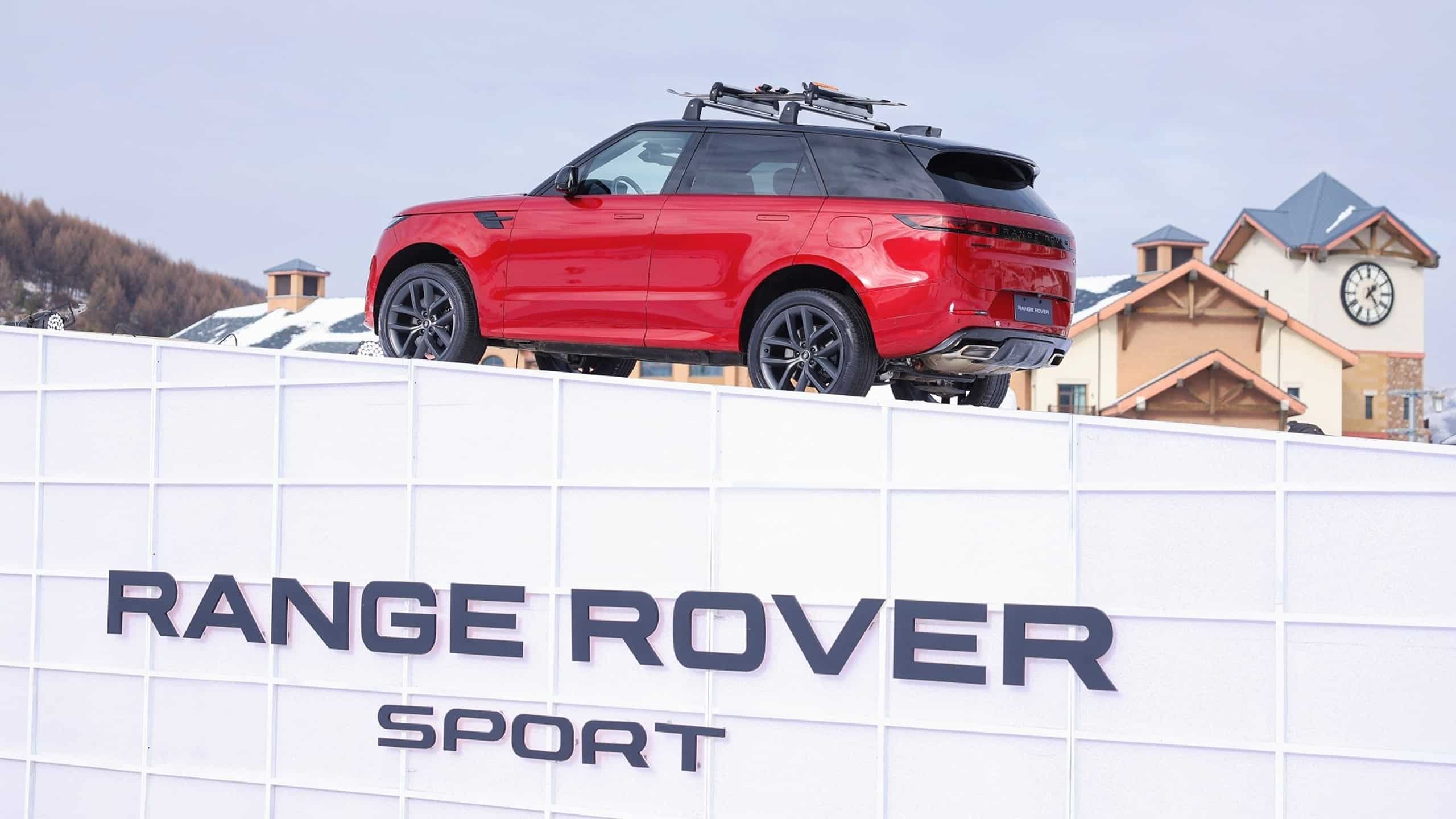 Range Rover sport dazzles chongli taiwu